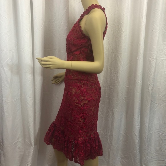 Marchesa Notte Red Sheath Dress with Guipure Lace - Picture 3 of 4